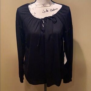 Grace & Lace‎ Black top S NWT